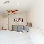 Portola Oasis