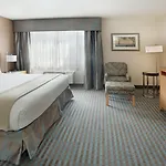 Holiday Inn Express Monterey - Cannery Row By Ihg