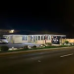 Super 8 by Wyndham Monterey/Carmel