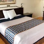 Casa Verde Inn