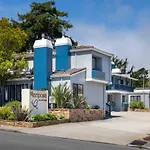 Mariposa Inn And Suites
