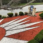 Americas Best Value Presidents Inn On Munras