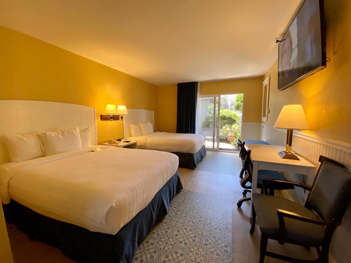 Hotel Bay 3*