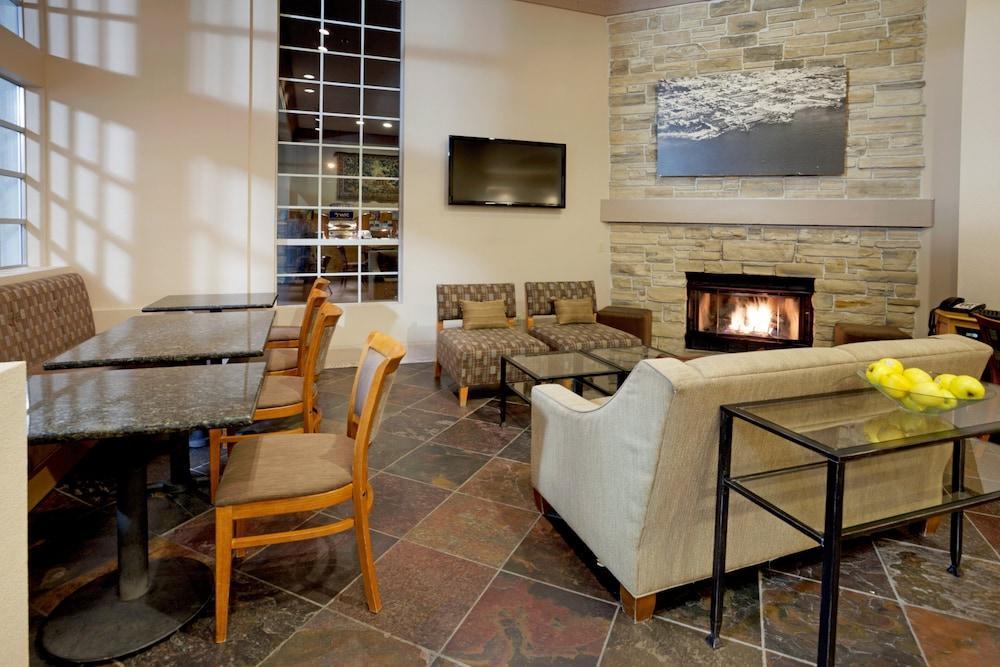 Holiday Express - Cannery Row By Ihg Resort Monterey