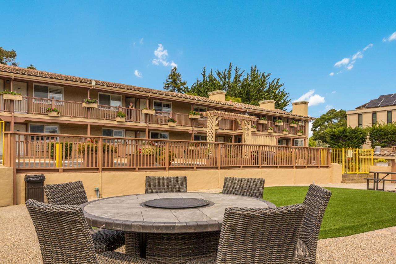 Rodeway Near Downtown 3*