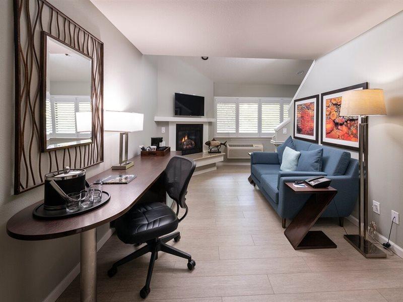 Hotel Mariposa And 3*