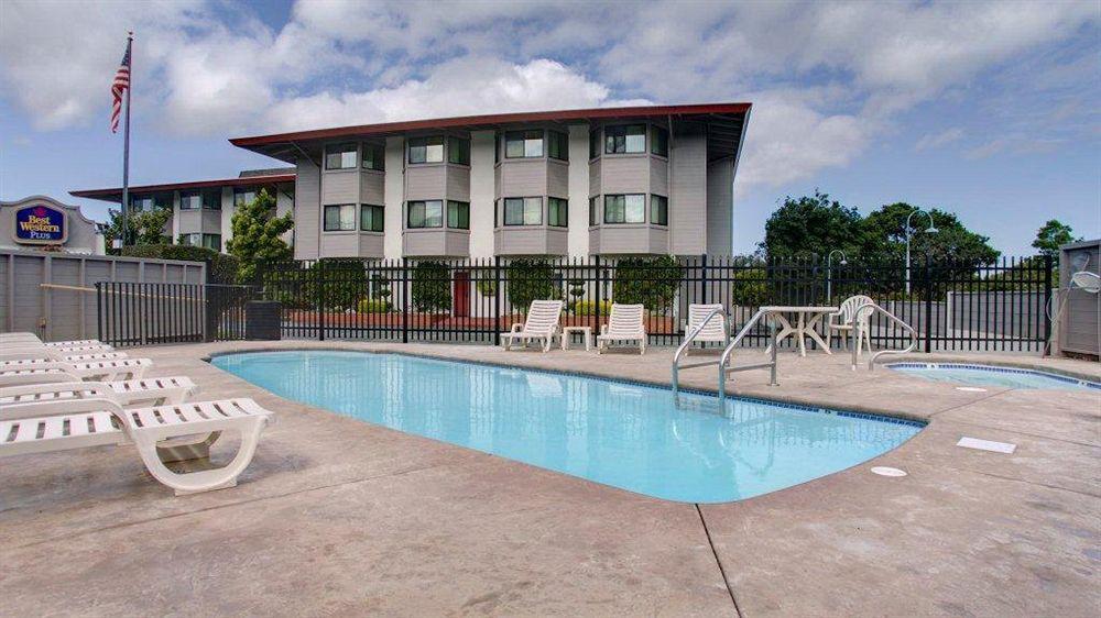 Best Western De Anza Hotel 3*