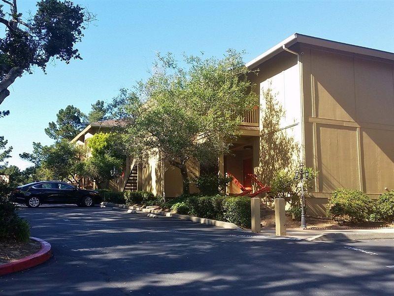Comfort Peninsula Airport Inn Monterey