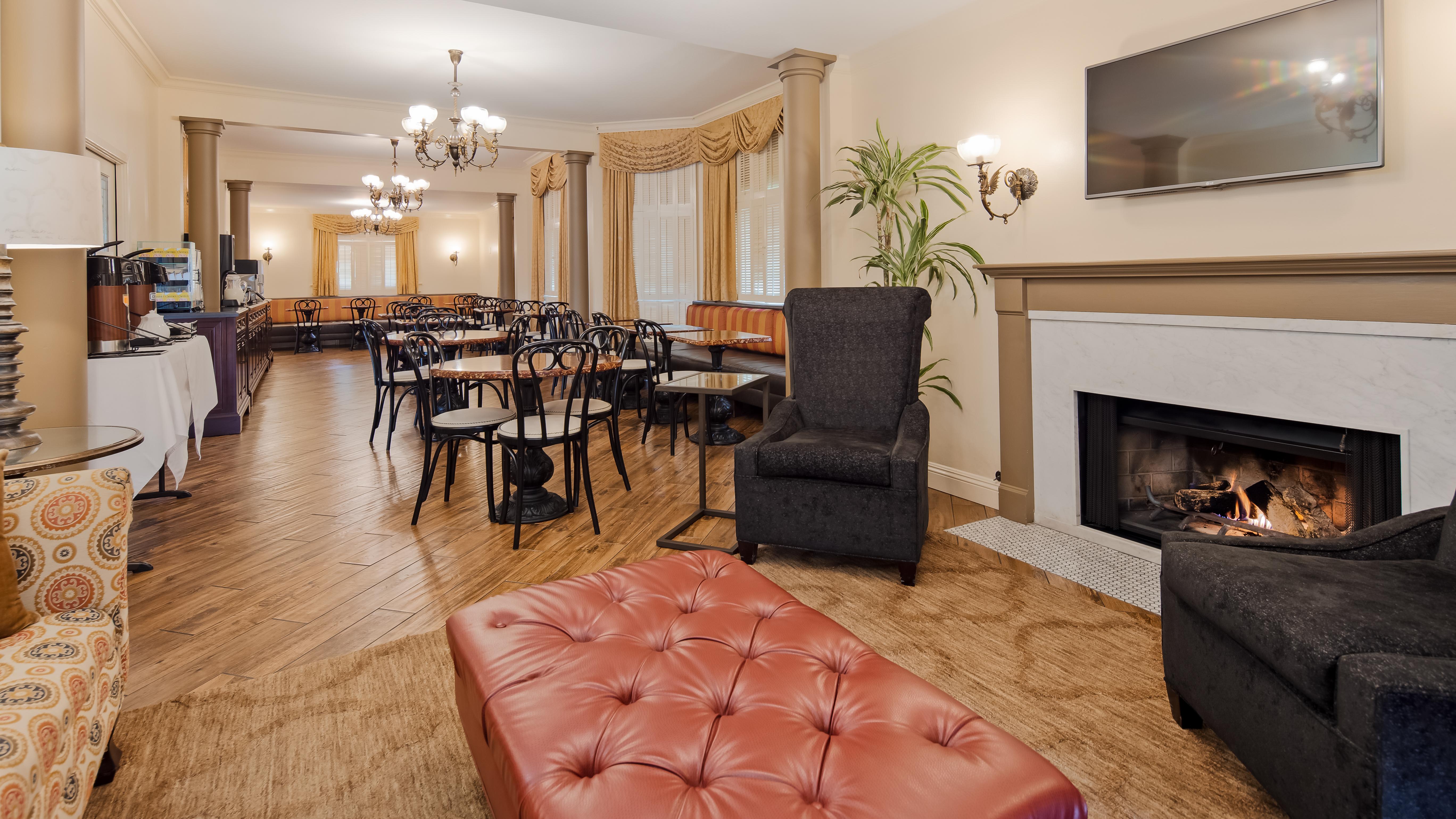Victorian Hotel Monterey