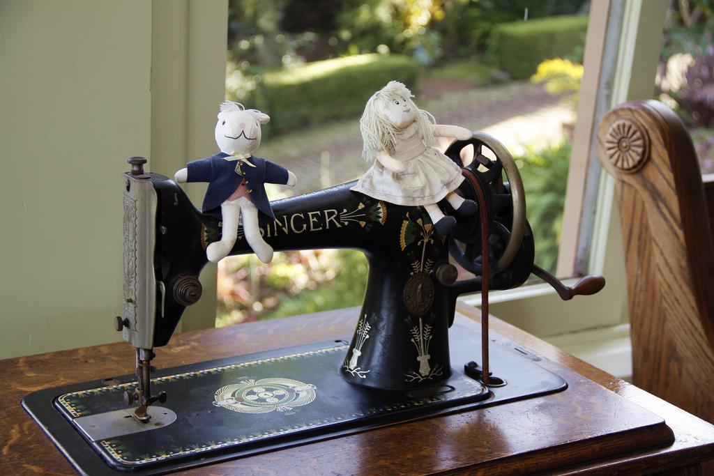 The Jabberwock Bed & Breakfast 3*