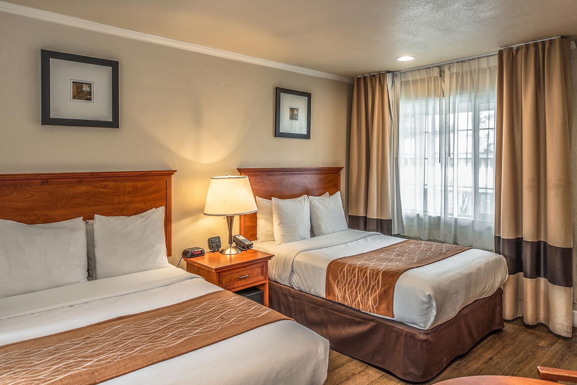 Motel The At 1252 Monterey