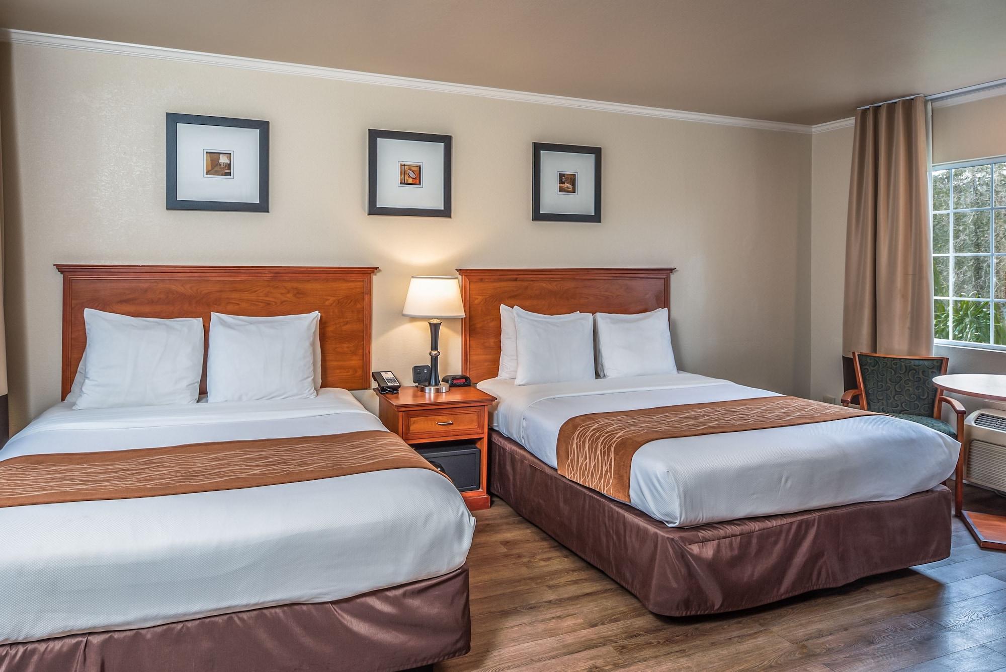 The At 1252 Motel Monterey