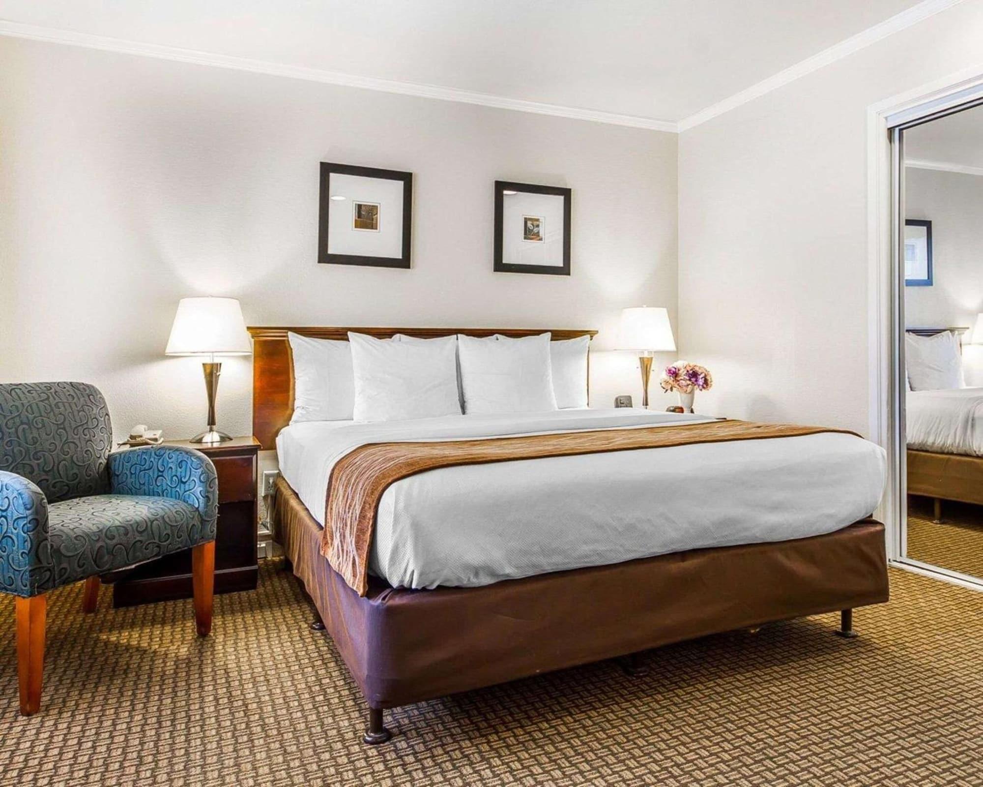 The At 1252 Motel 3*