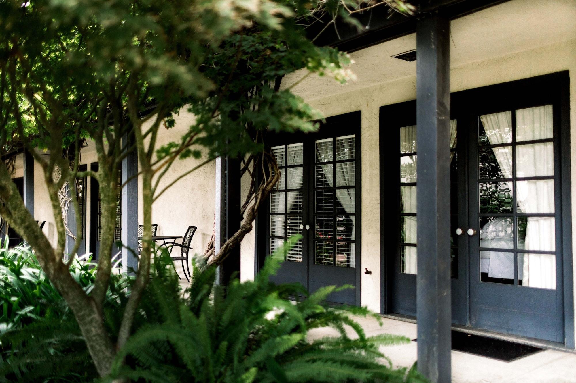 Merritt House 3*