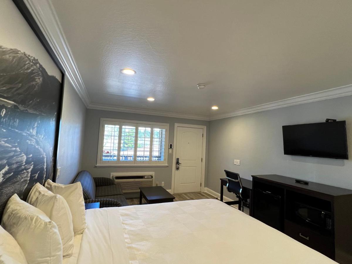 Motel Aura Monterey