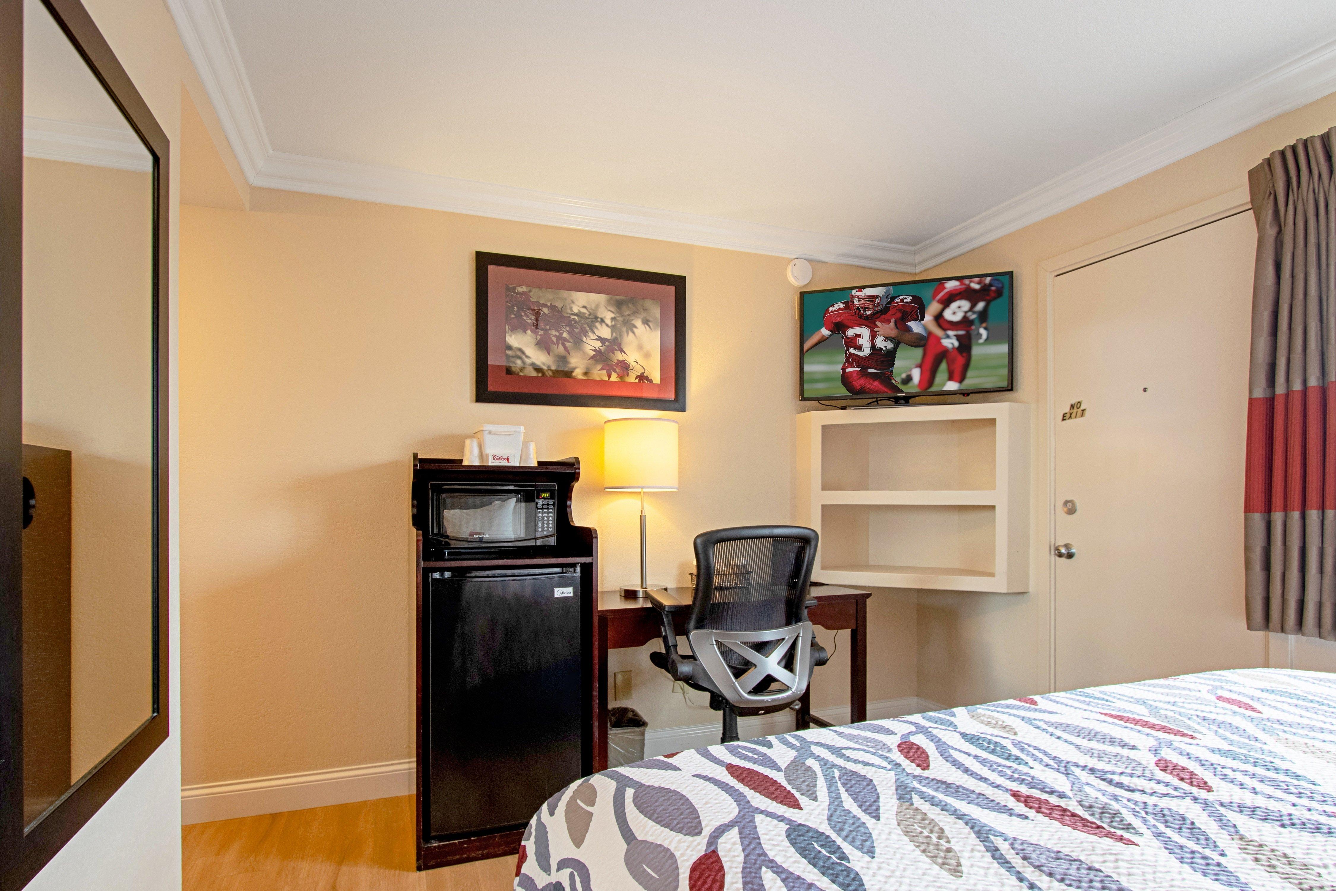 Americas Value & 2* Monterey