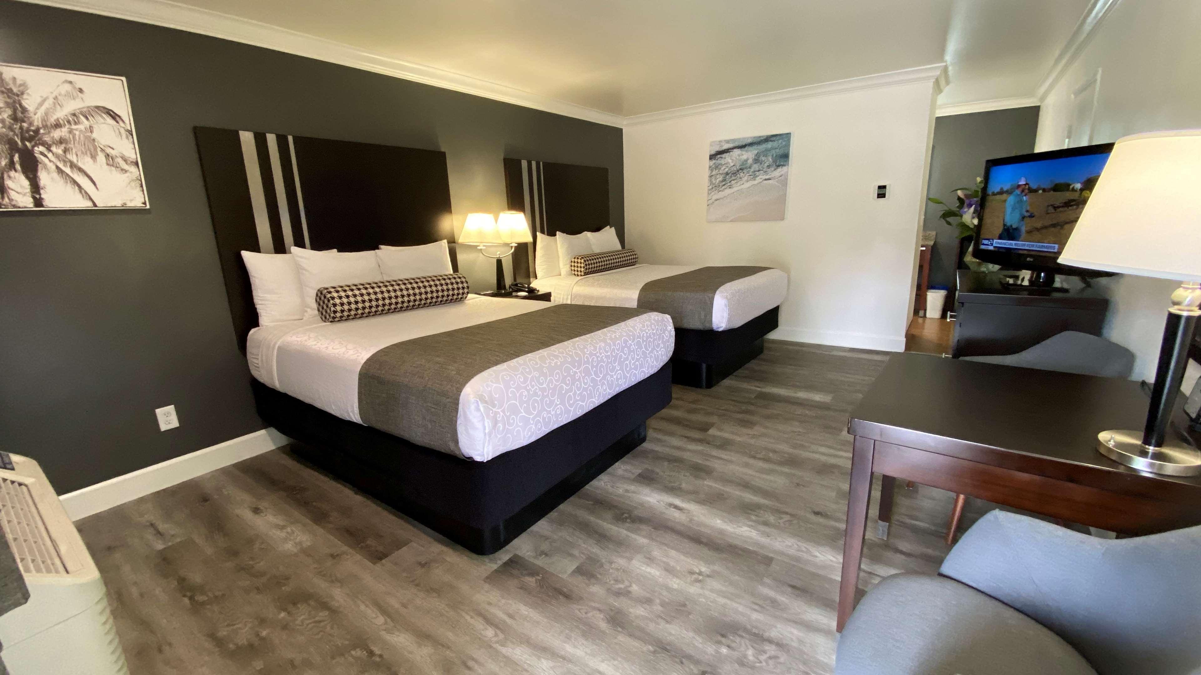 Western Park Crest 3* Monterey