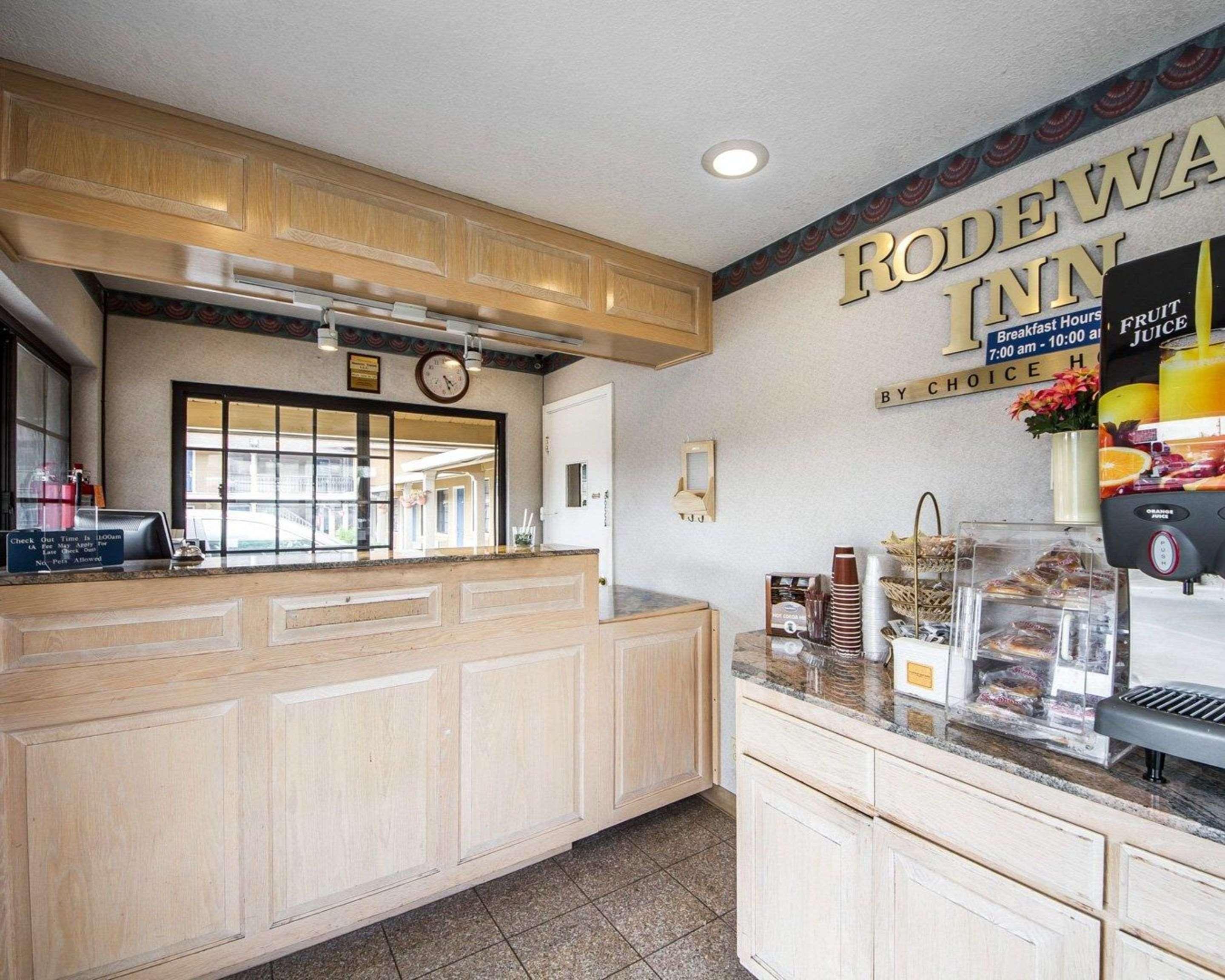 Inn Rodeway Near Fairgrounds