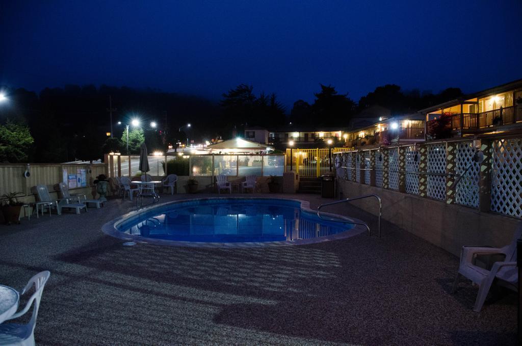Rodeway Near Downtown 3* Monterey