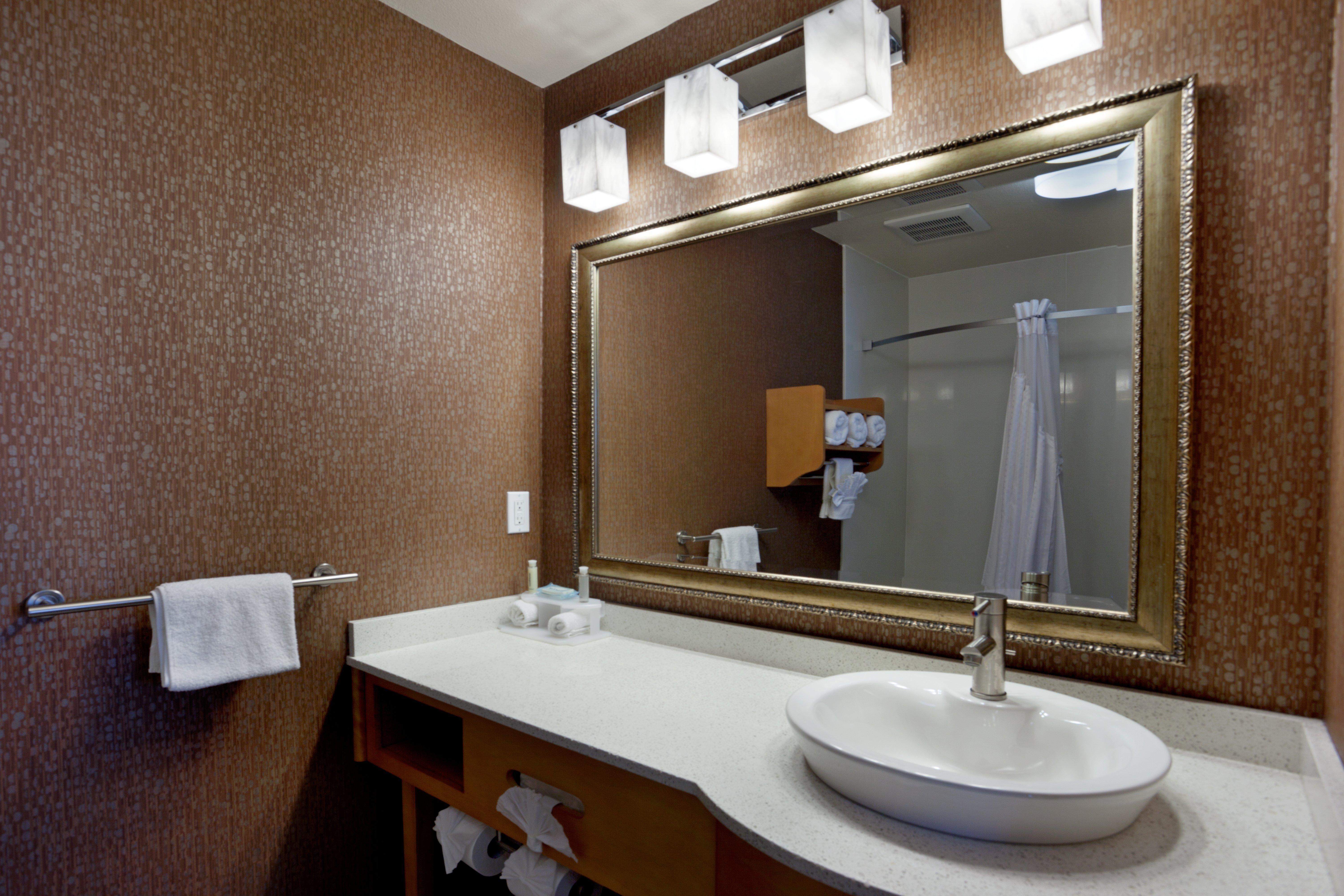 Resort Holiday Express - Cannery Row By Ihg