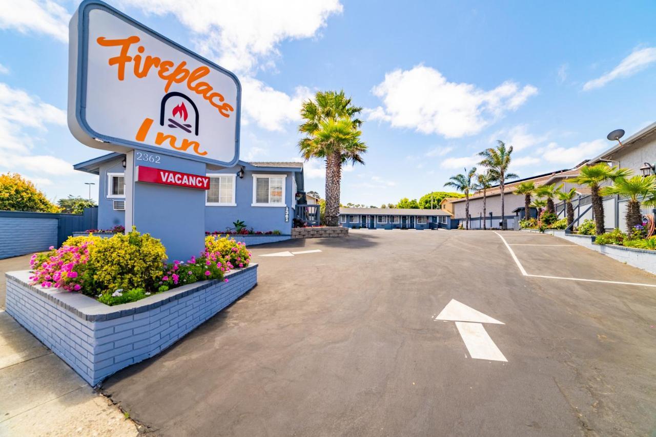 The Fireplace Motel 2*