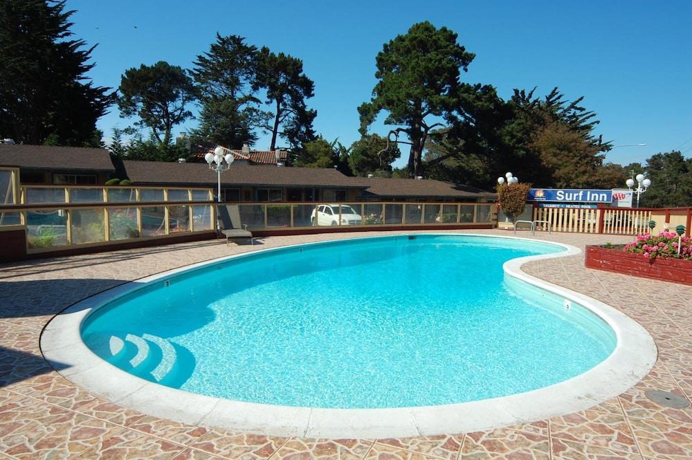 Surf Motel 2*