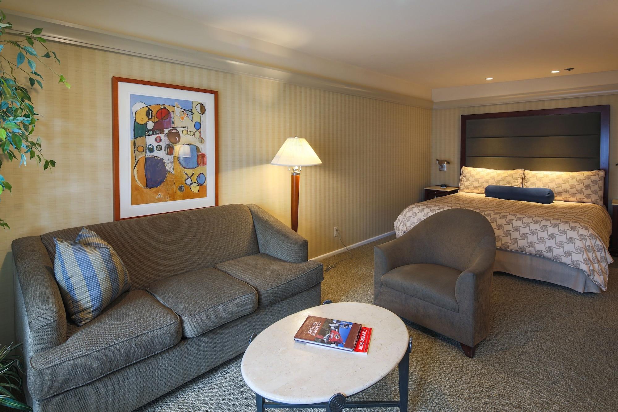 Bay Hotel