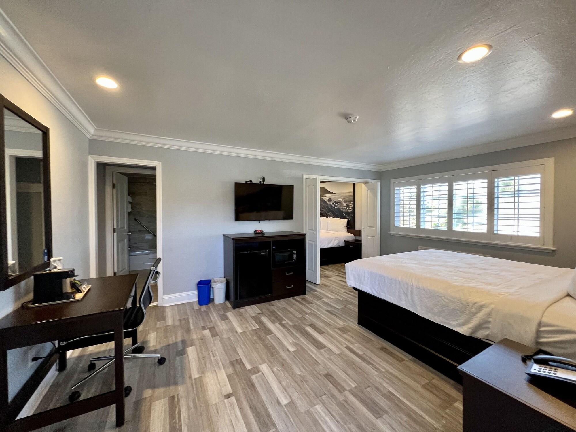 Aura Motel