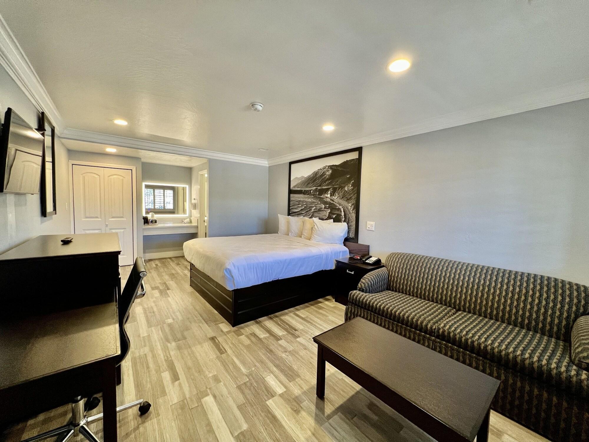 Aura Motel 2*