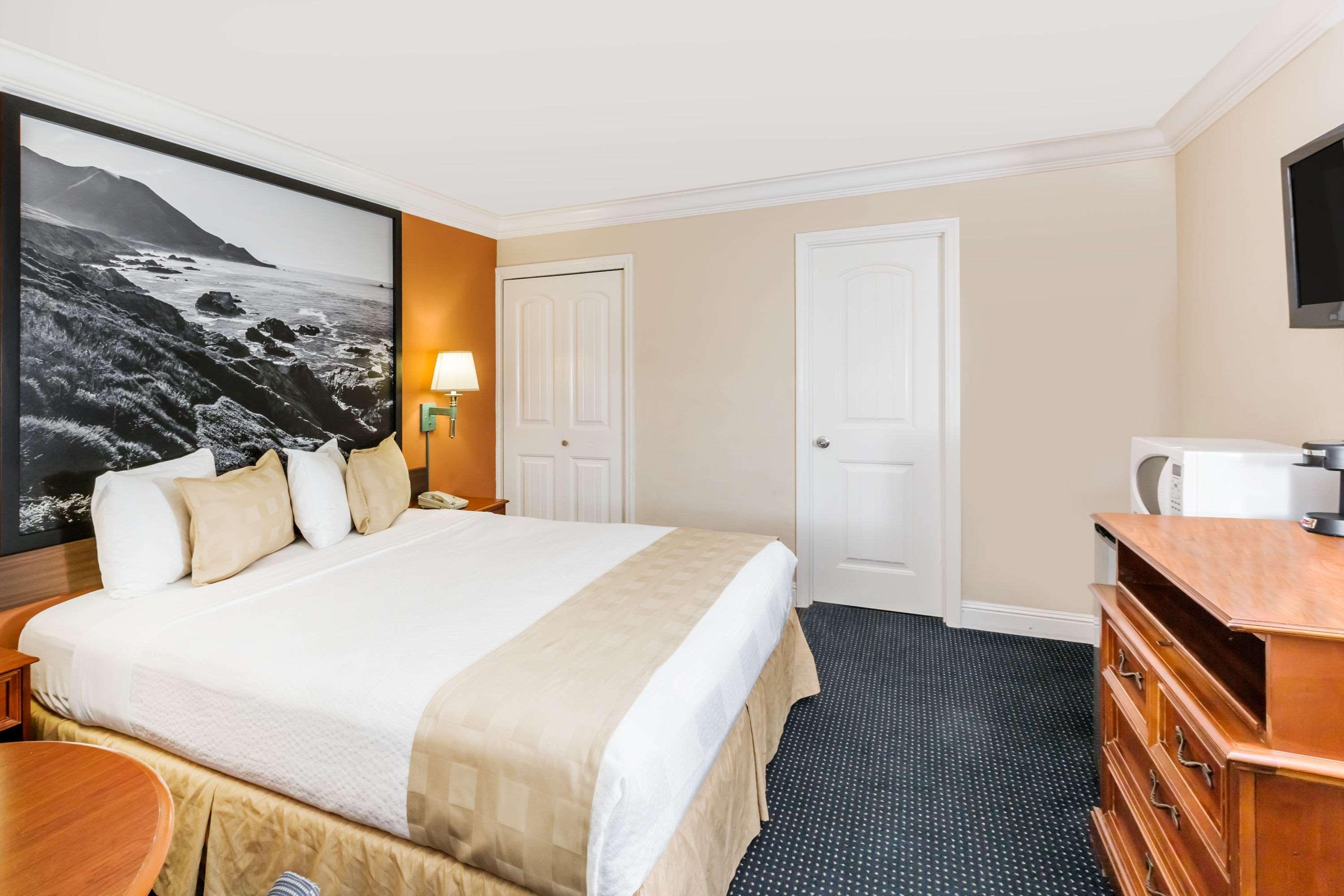 Motel Aura Monterey
