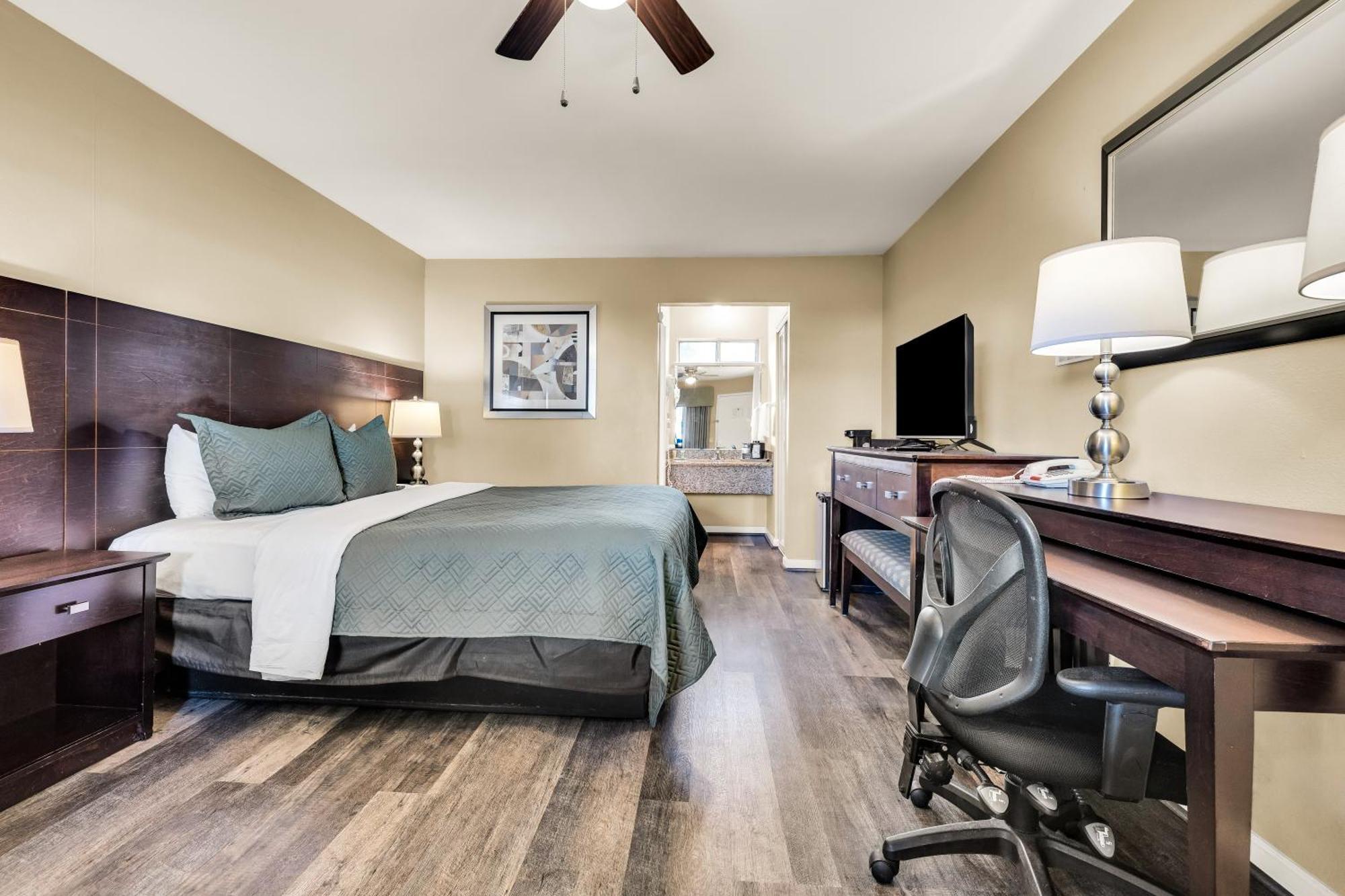 Hotel Scottish Fairway 3*
