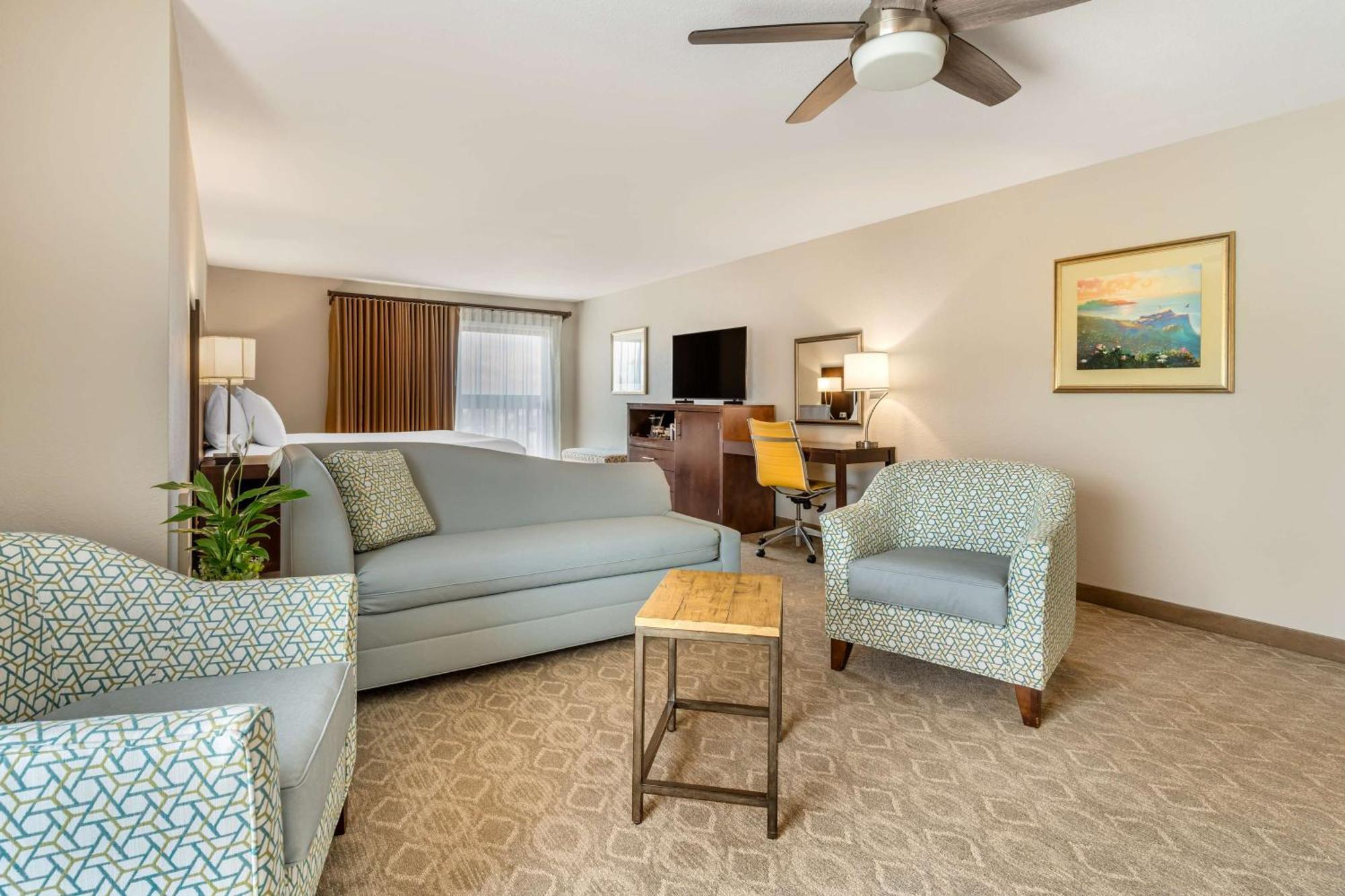 Best Western Plus 3* Monterey