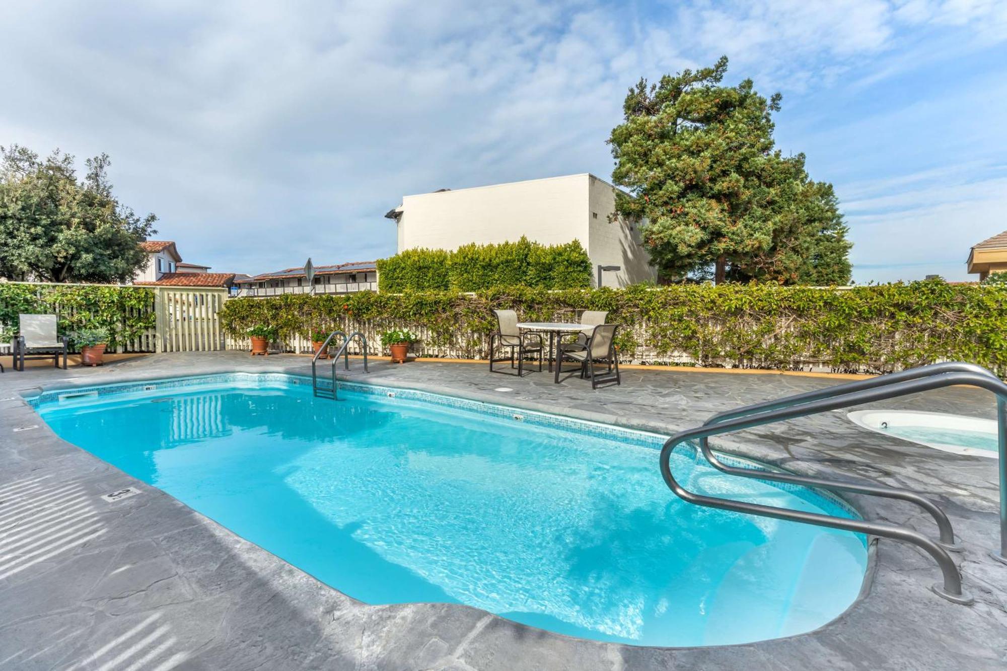 Best Western Plus 3*