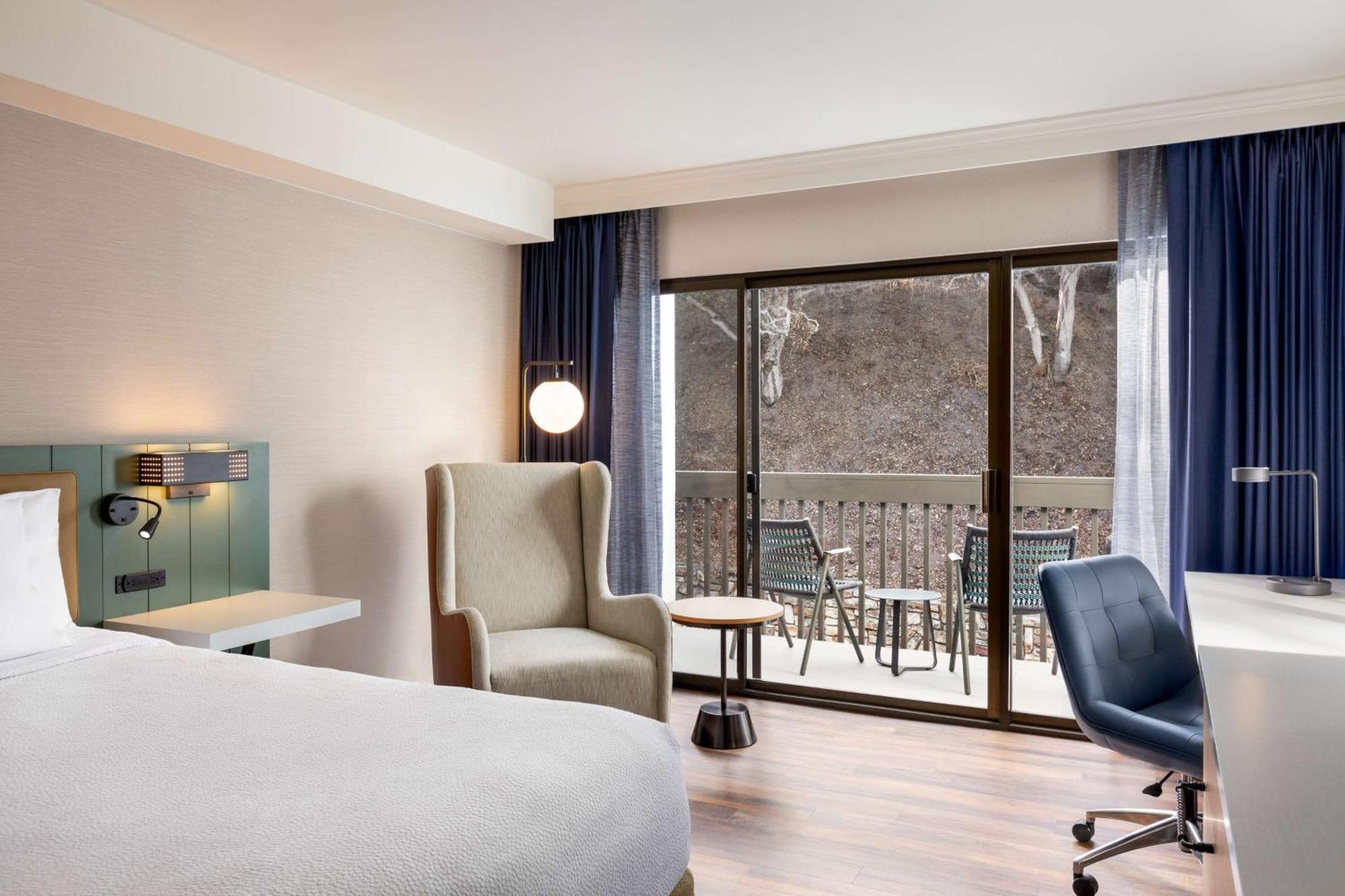 Hotel Hilton Garden 3*