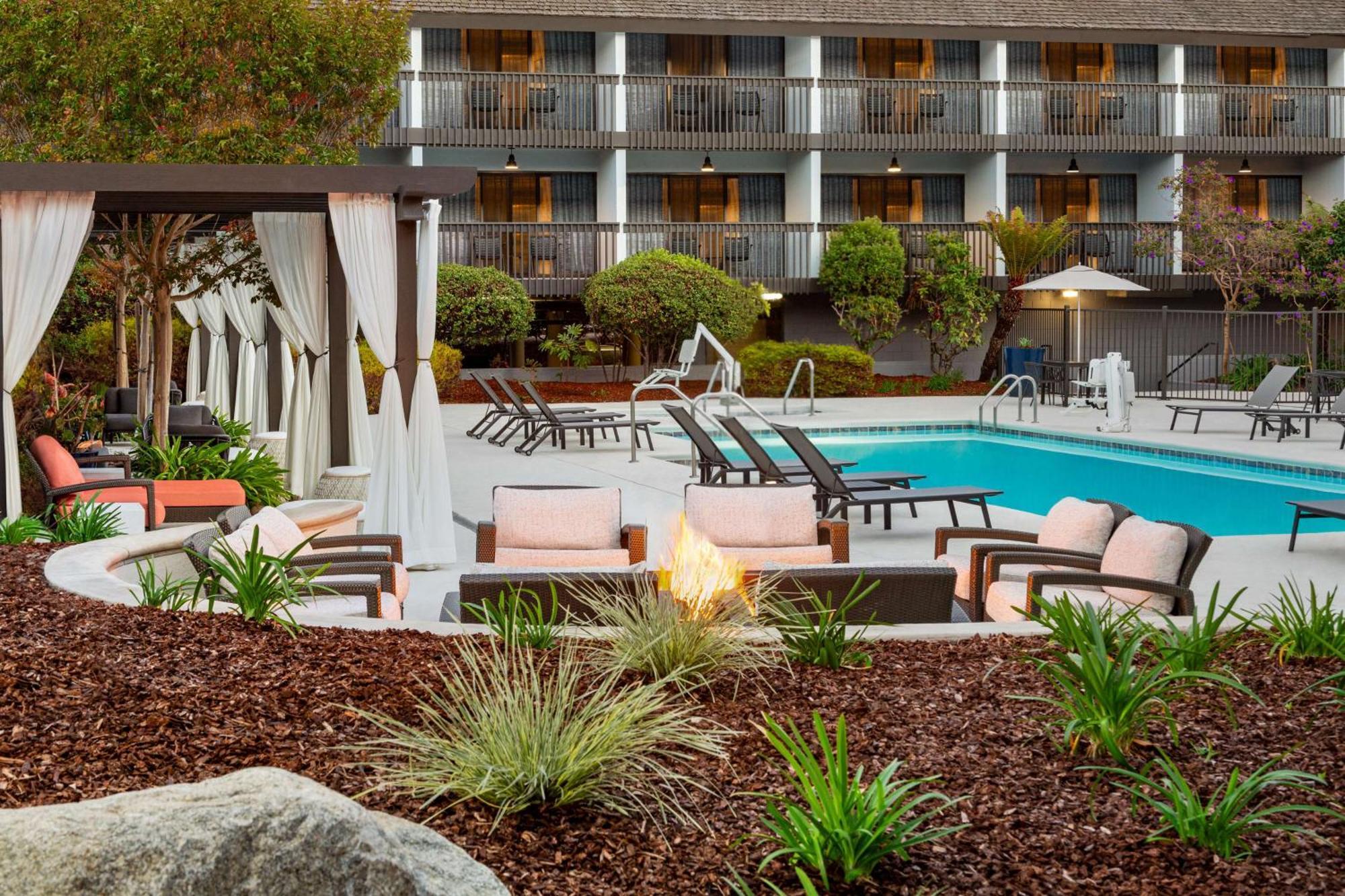Hilton Garden 3* Monterey