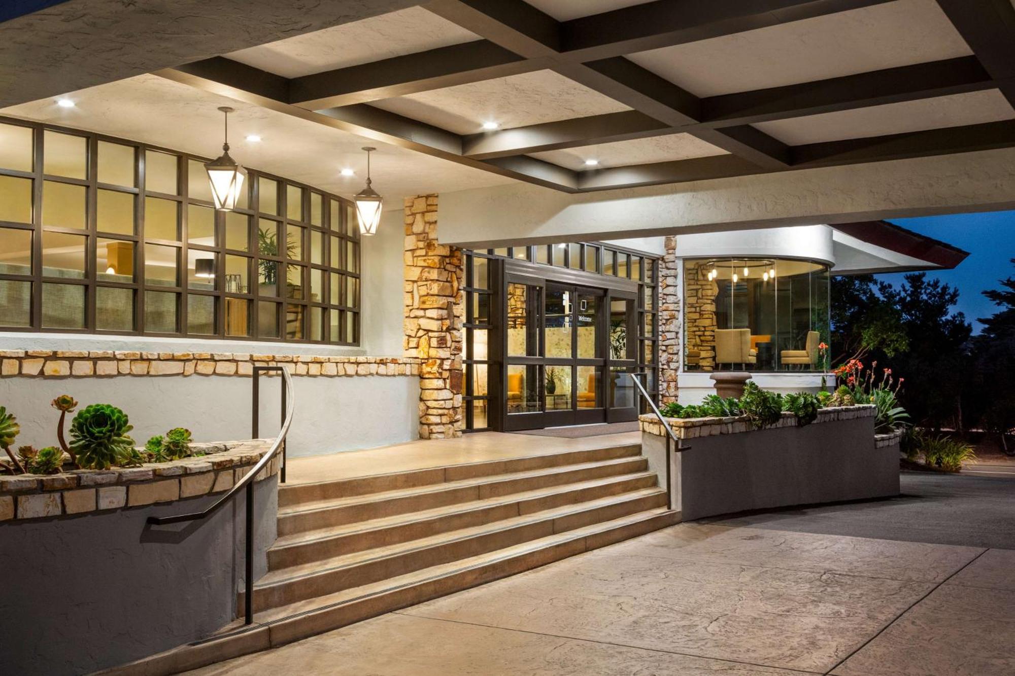 Hilton Garden Monterey