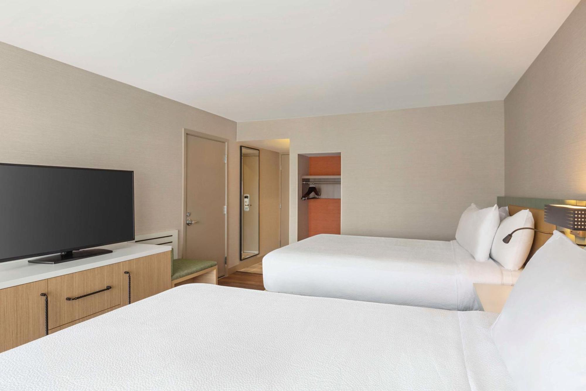 Hilton Garden 3*
