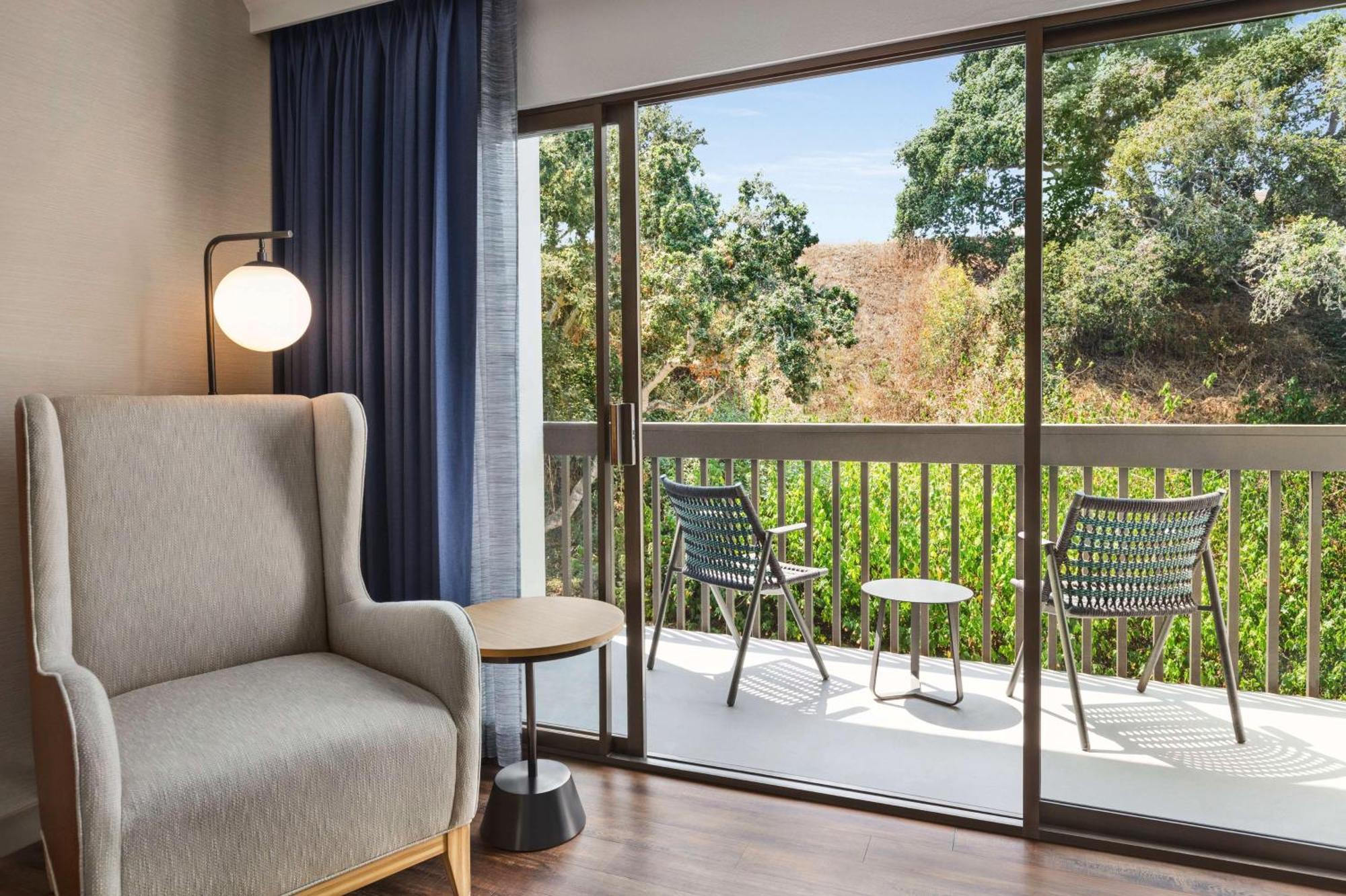 Hilton Garden 3*