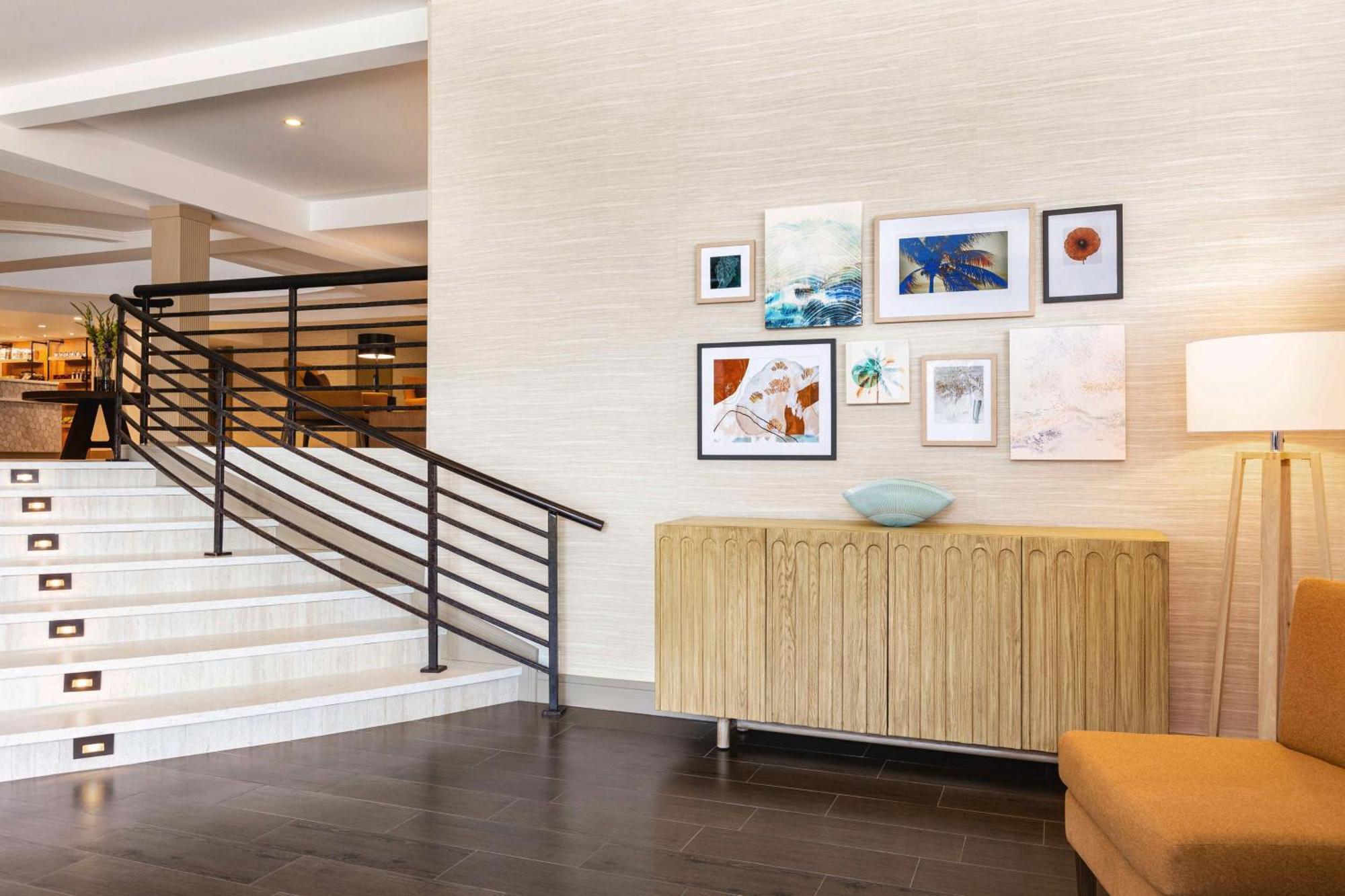 Hilton Garden 3*