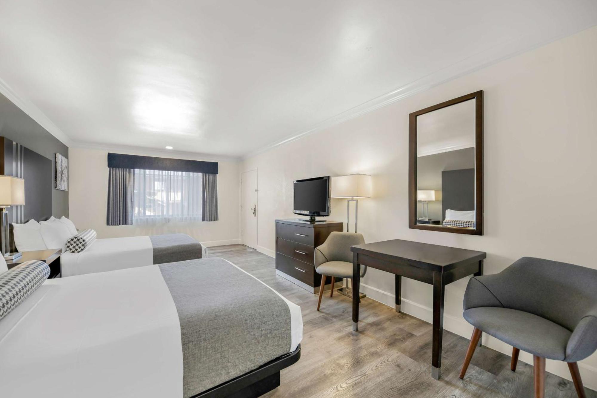 Motel Western Park Crest 3*