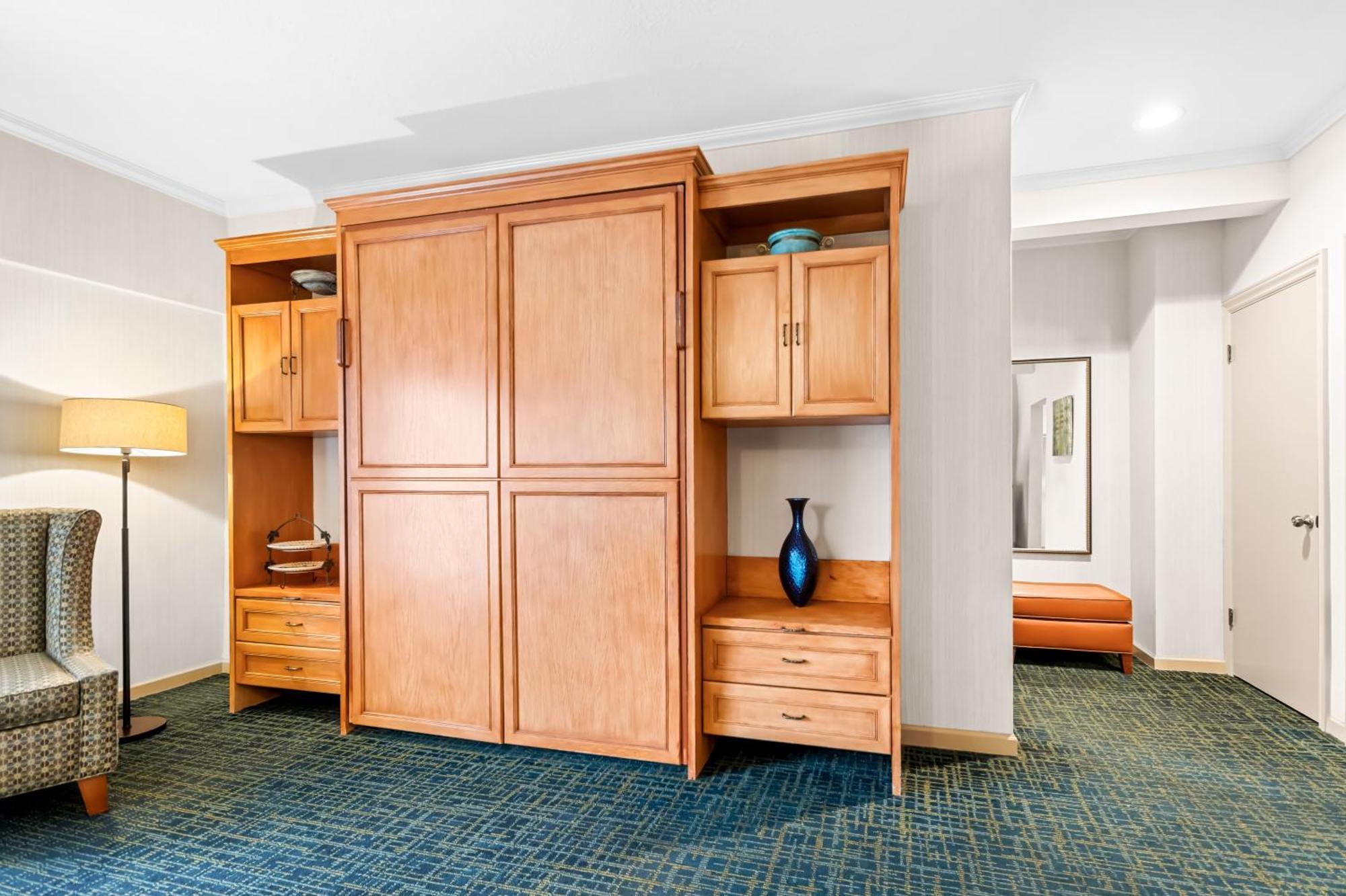 Best Western De Anza Monterey