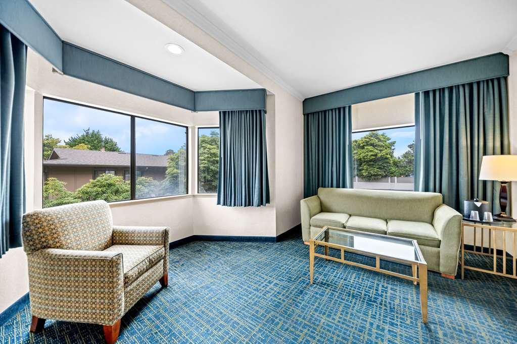 Best Western De Anza Hotel