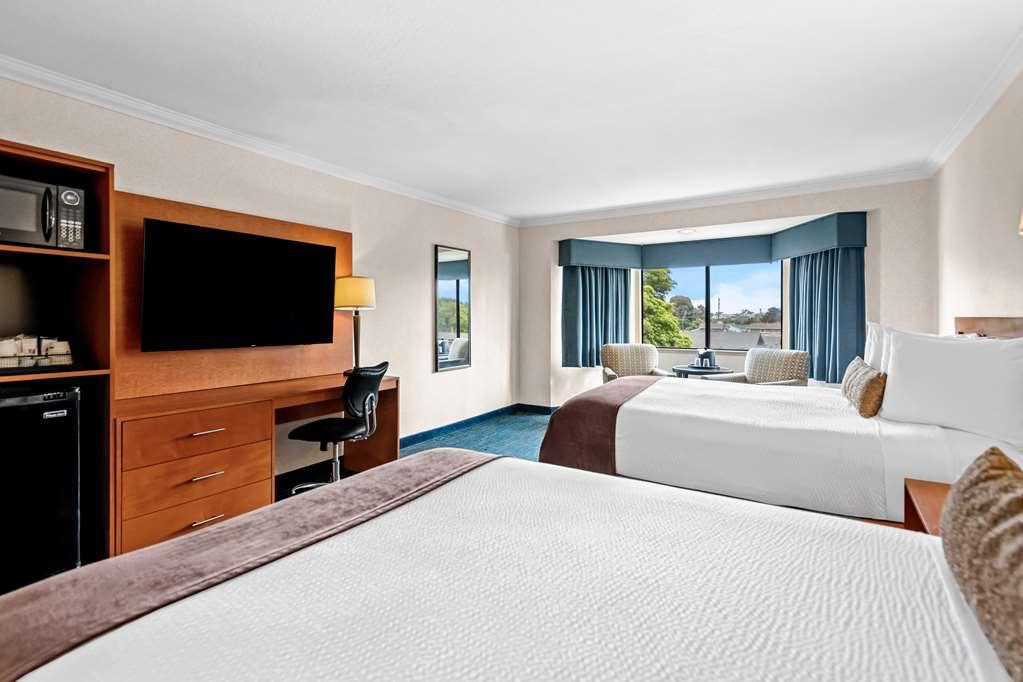 Best Western De Anza Hotel 3*