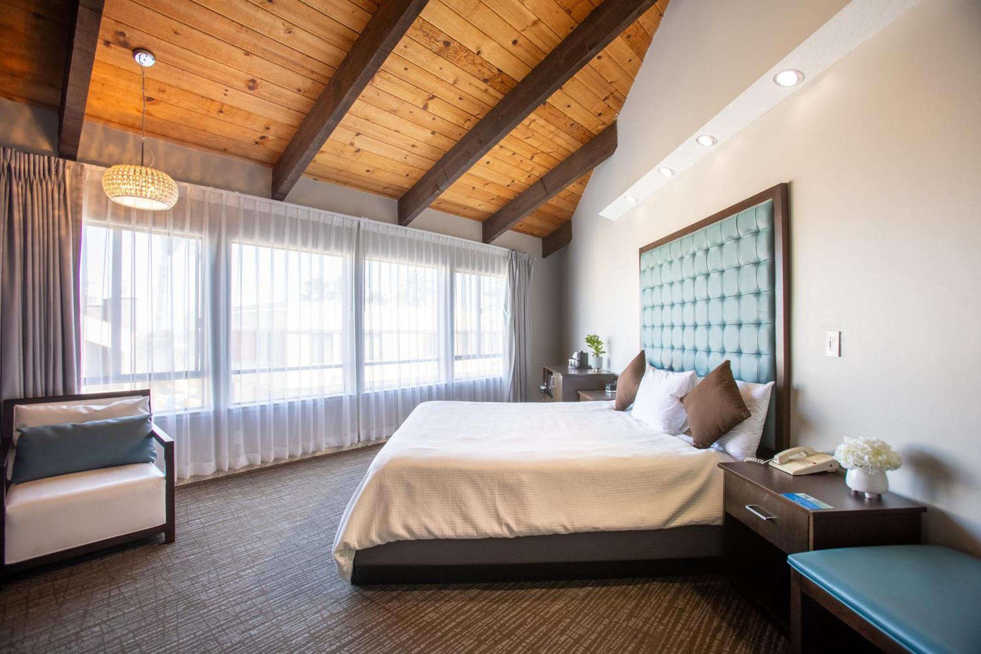 Munras Hotel