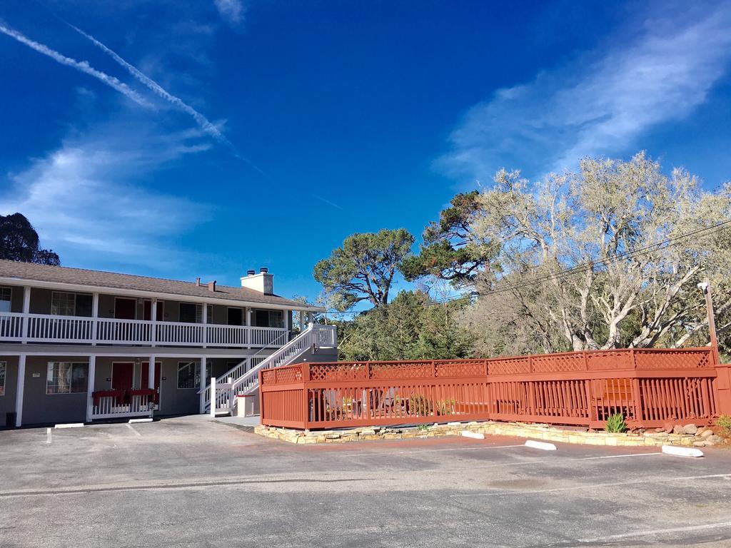 Pelican Motel 2*