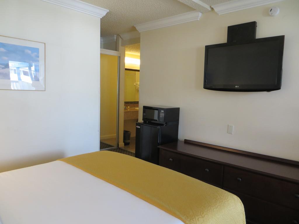 Arbor Motel 2*