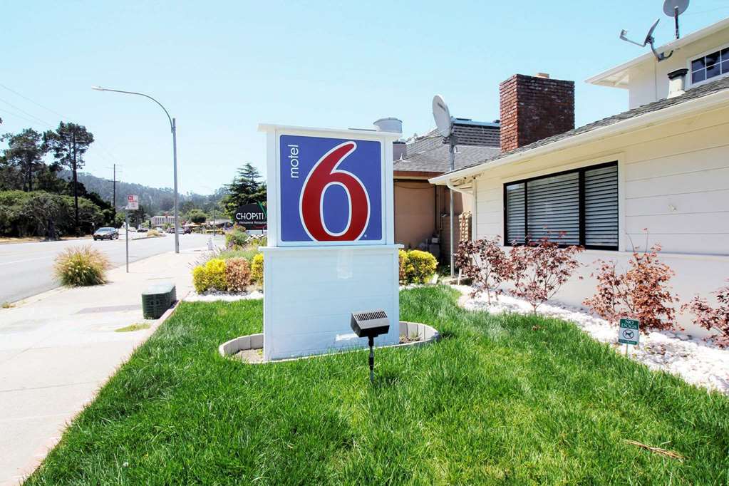 Fisherman's Cove Motel