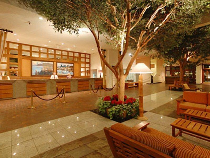 Portola &