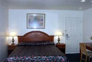 Rodeway Near Downtown Inn 3*