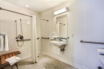 6-monterey, Ca 2* Monterey